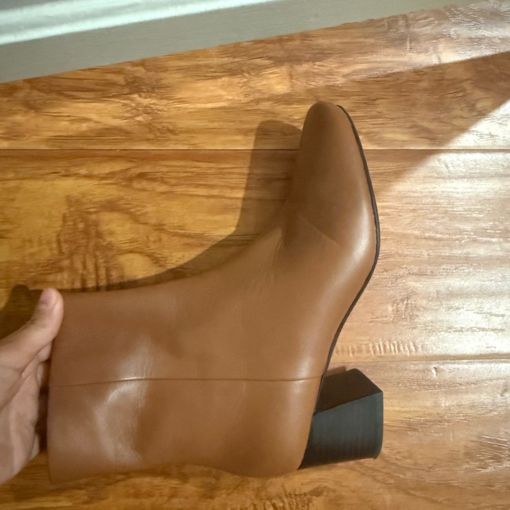 Everlane Tan Leather Ankle Booties - Picture 4 of 4